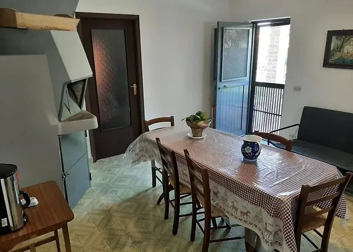 Carrubo - Giardino In Citta * Katanya