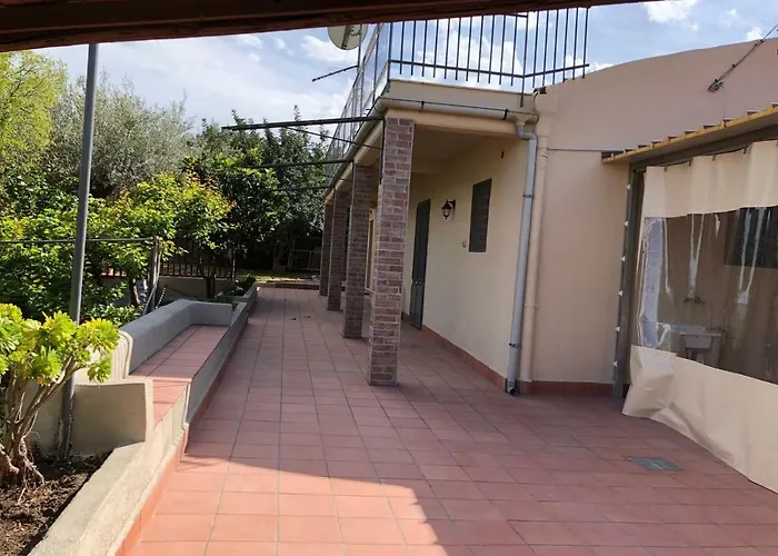 Tatil Evi Carrubo - Giardino In Citta *